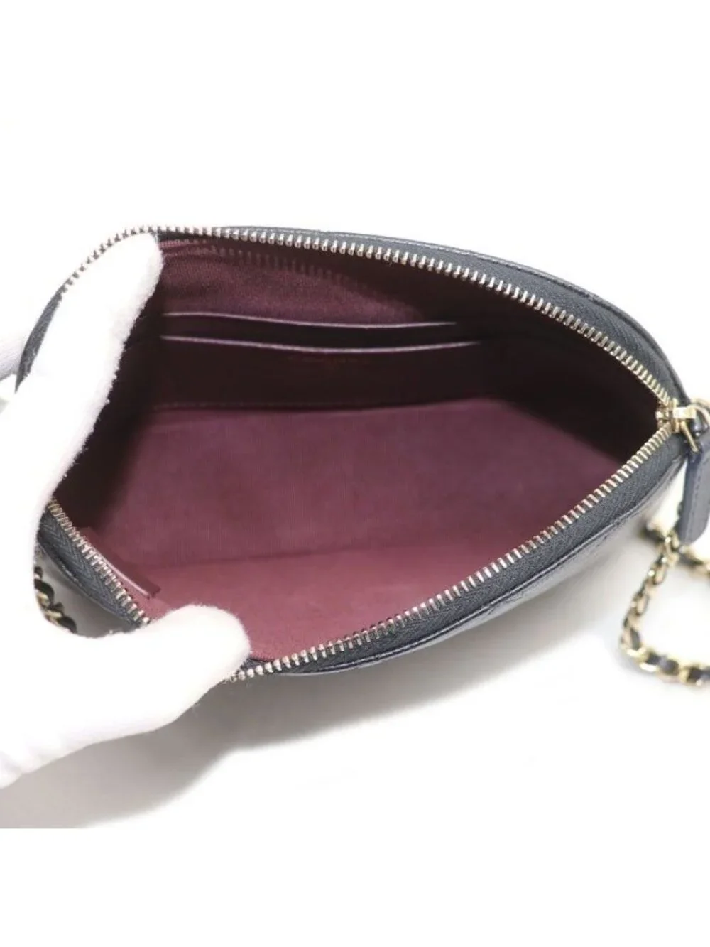 Chanel Quilted Shoulder Bag Black - Picture 3 of 6